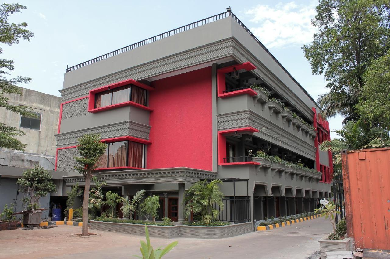 Hotel Oyo 222 M@Jayakarta Exterior foto