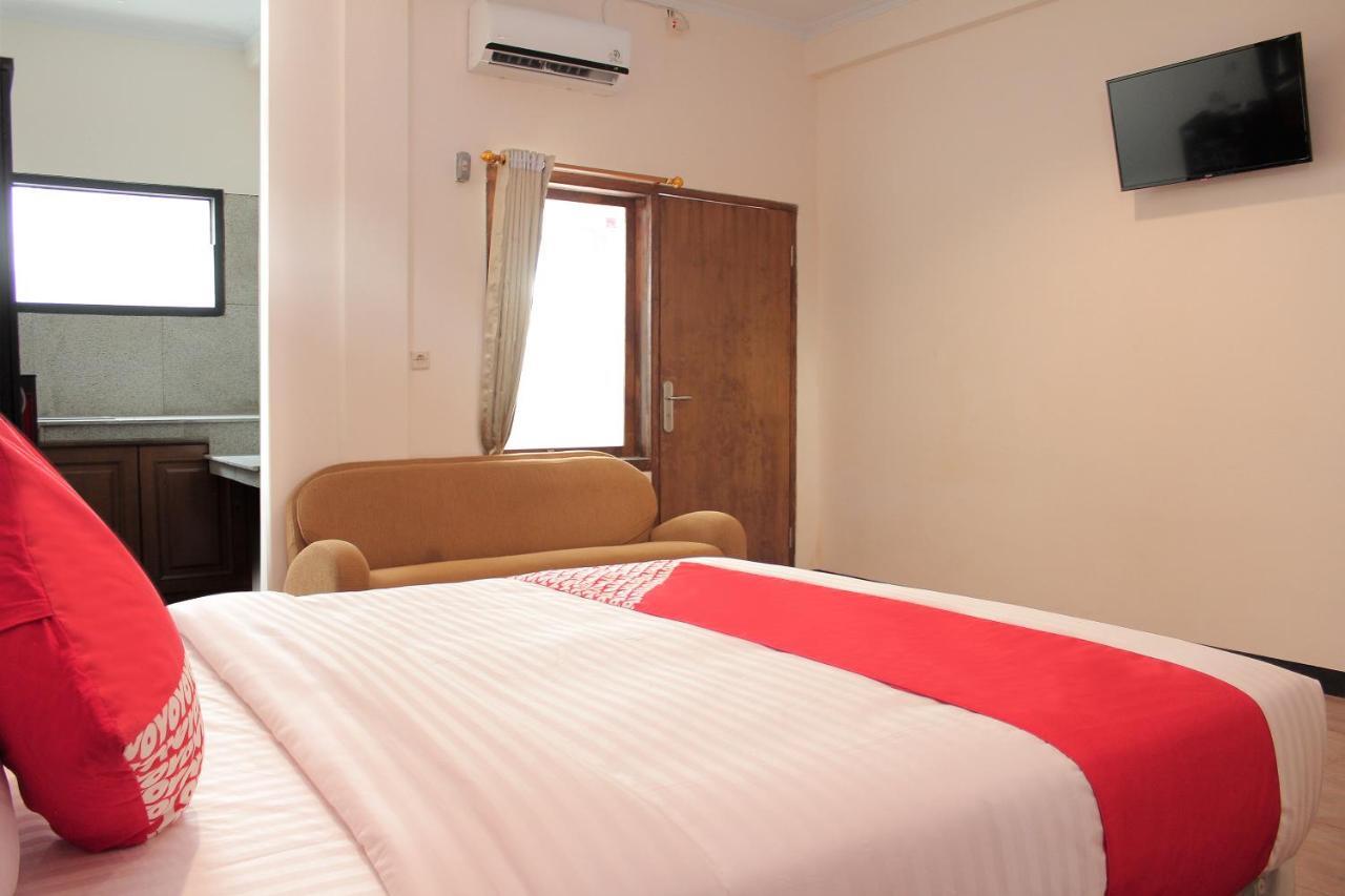 Hotel Oyo 222 M@Jayakarta Exterior foto